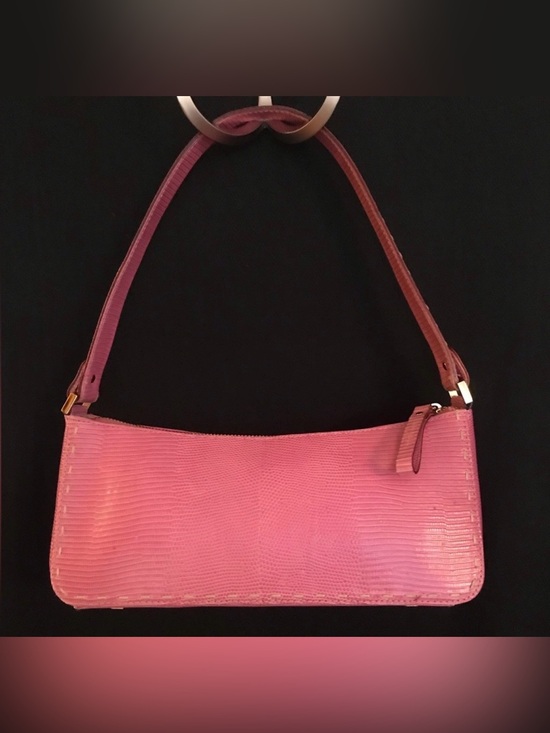 kate spade Handbags - SALE❣️ Kate Spade Pink Leather Small Shoulder Bag